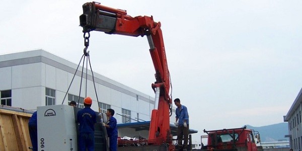 不同環(huán)境下設備吊裝的注意事項